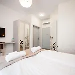 Boutique 3*